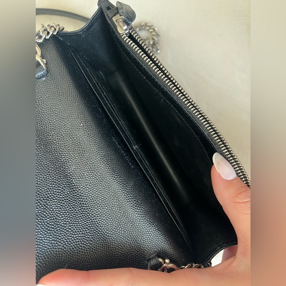 YSL Cassandre WOC - Picture 7 of 16